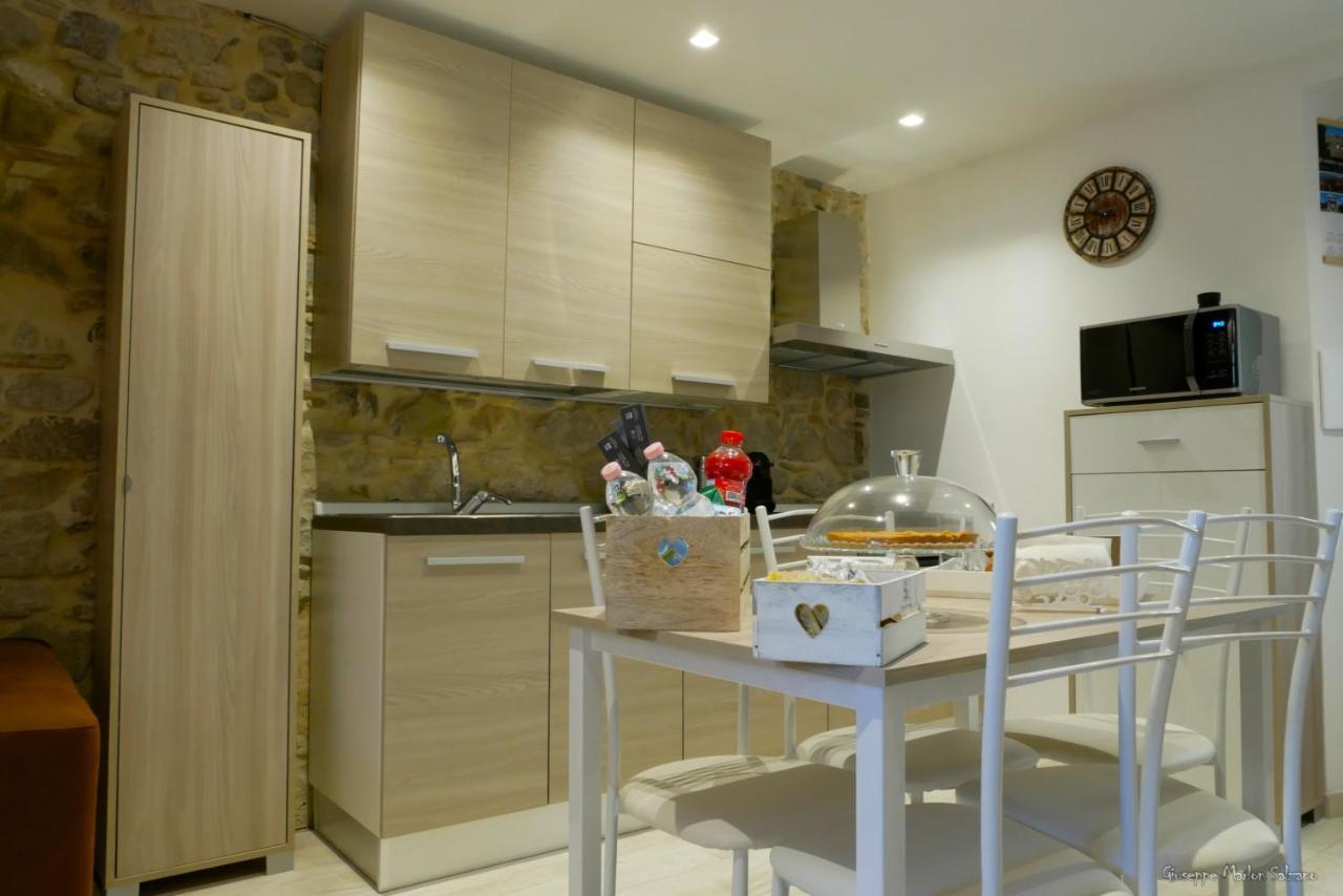 B&B Al Teatro Romano เบเนเวนโต ภายนอก รูปภาพ